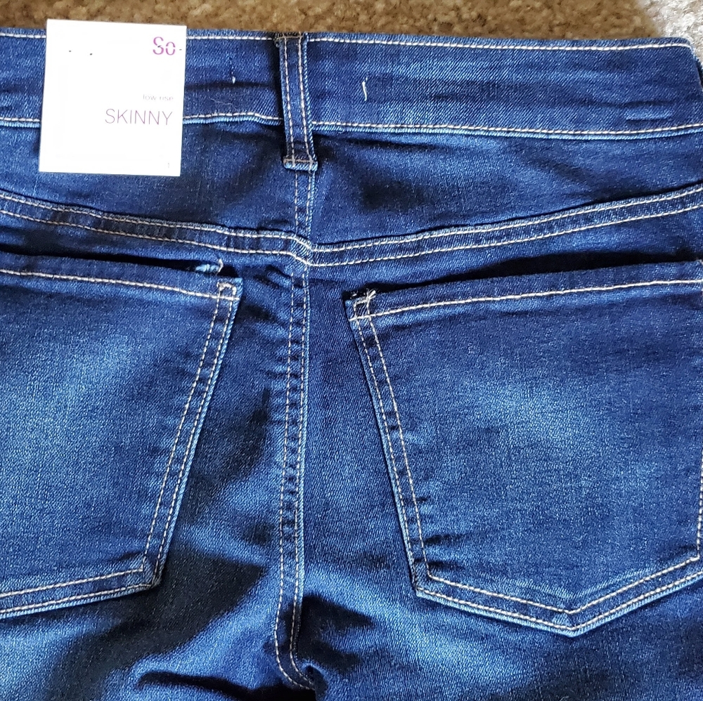 Low Rise Skinny Jeans - Picture 6 of 8